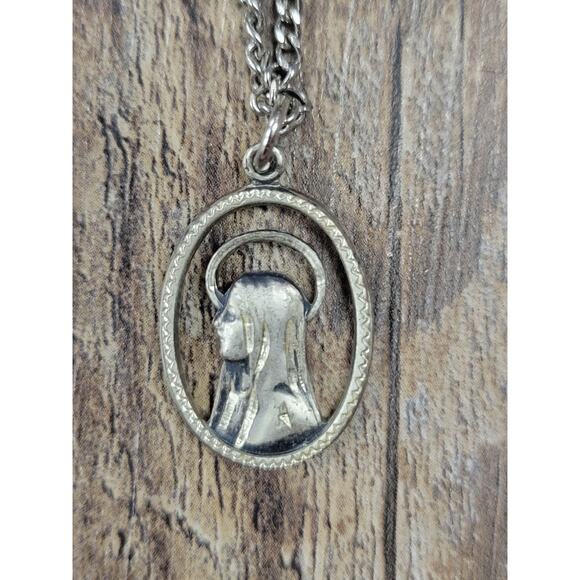 Silver Filled Blessed Virgin Mary Pendant Vintage Catholic Necklace Chain - Picture 1 of 4
